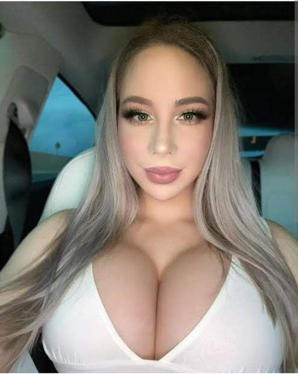 Yasmina Paz la Compañía Perfecta para Tus Momentos Especiales