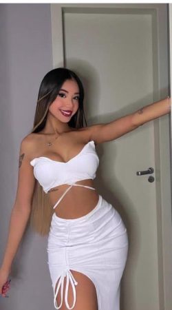 Descubre la Magia de Noelia Star en Sevilla
