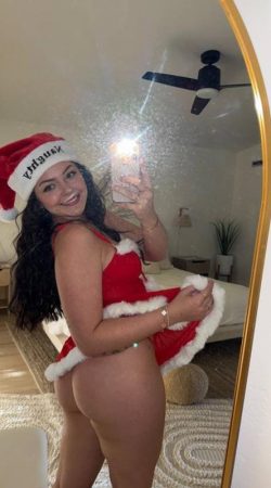 Antonia Coral Despierta Tus Deseos Más Profundos y Secretos