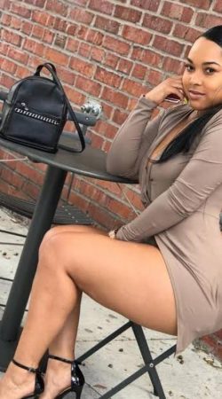 Aitana Coral la compañía perfecta para tus deseos