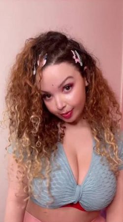 Descubre la pasión y el encanto de Florencia Jade